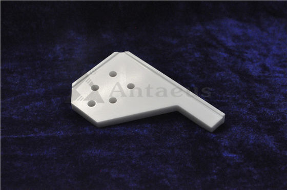 Hoge Al2O3 van de Breukhardheid 99% Ceramische Producten